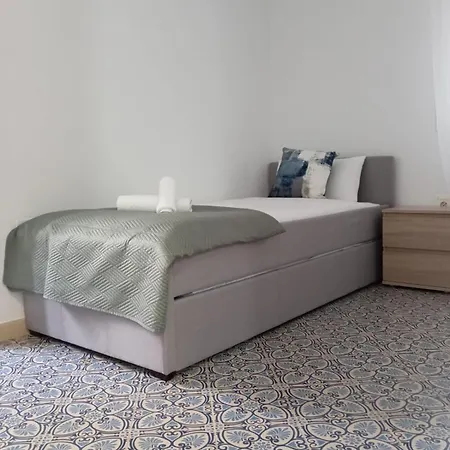 Gardenia סביליה